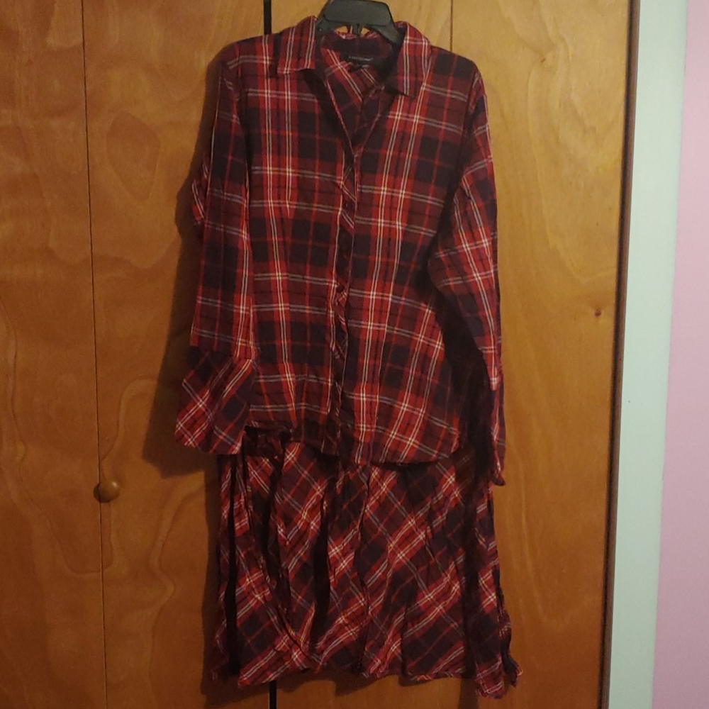Button Down Shirt with Tail
